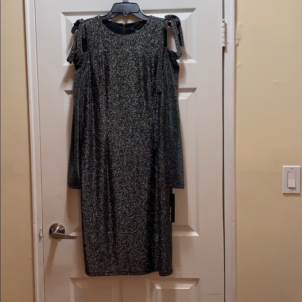 NEW 🌟 Silver and black metallic dress